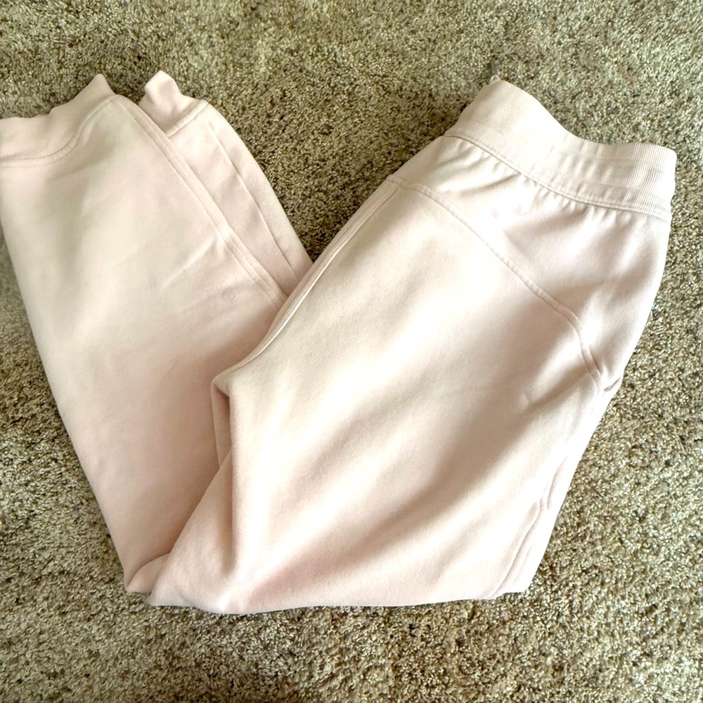 Lululemon Scuba Joggers - Picture 4 of 7